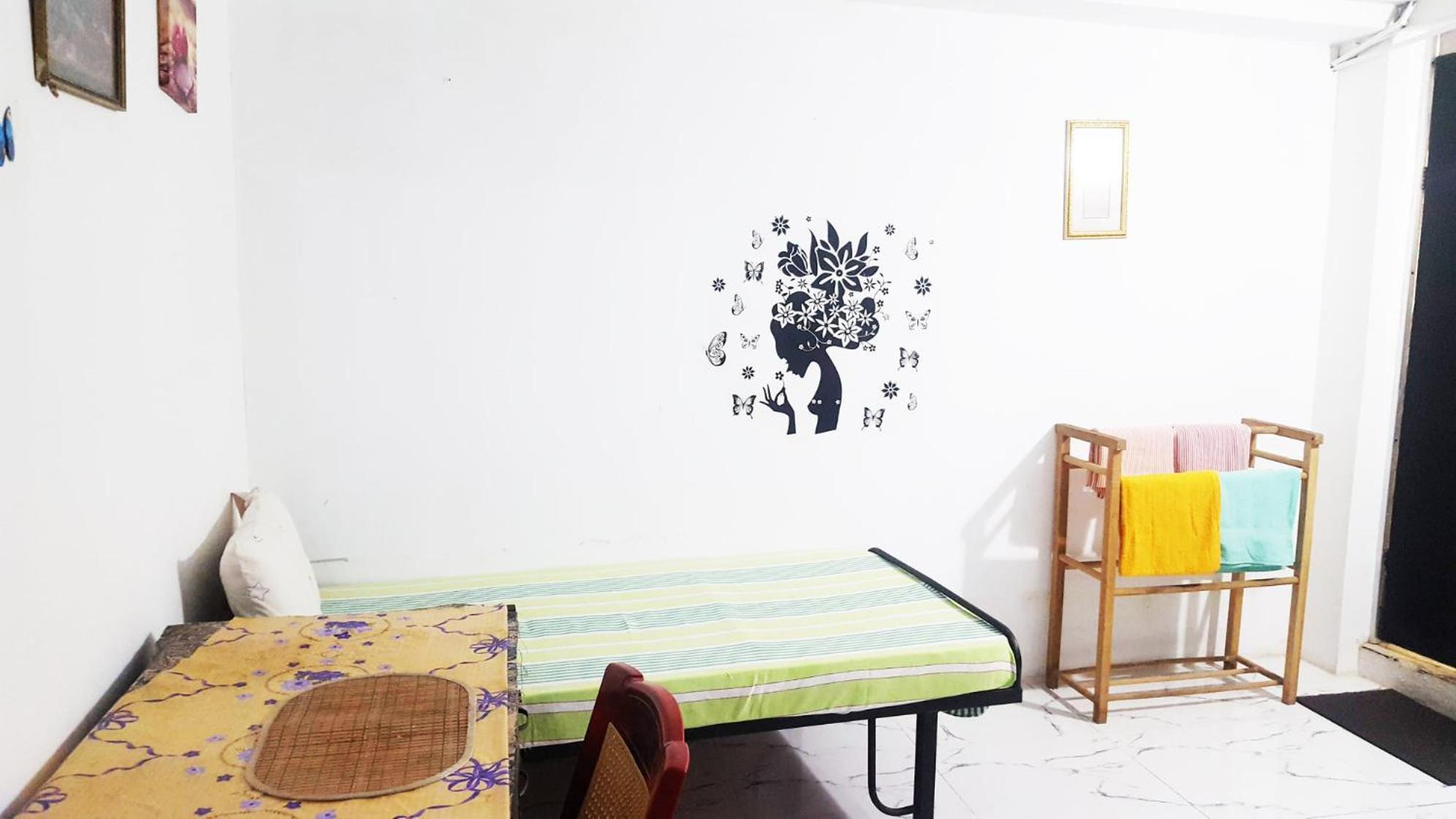 Hotel Beehive Colombo Esterno foto